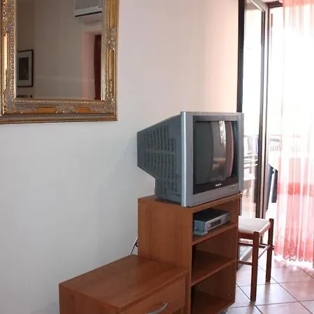 Batkoski Apartman Pag Town