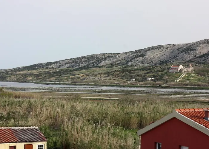 Batkoski Pag Town