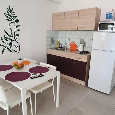 Batkoski Apartments Apartman