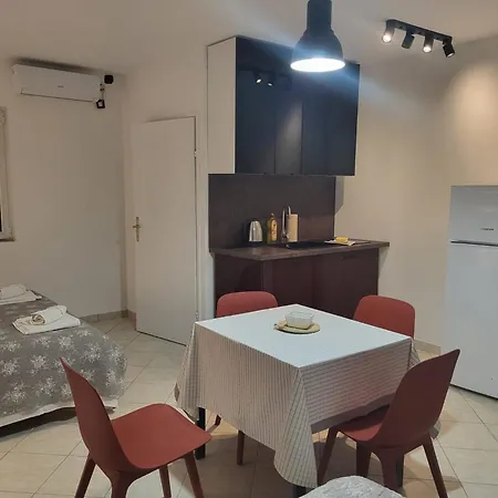 Batkoski 아파트 *