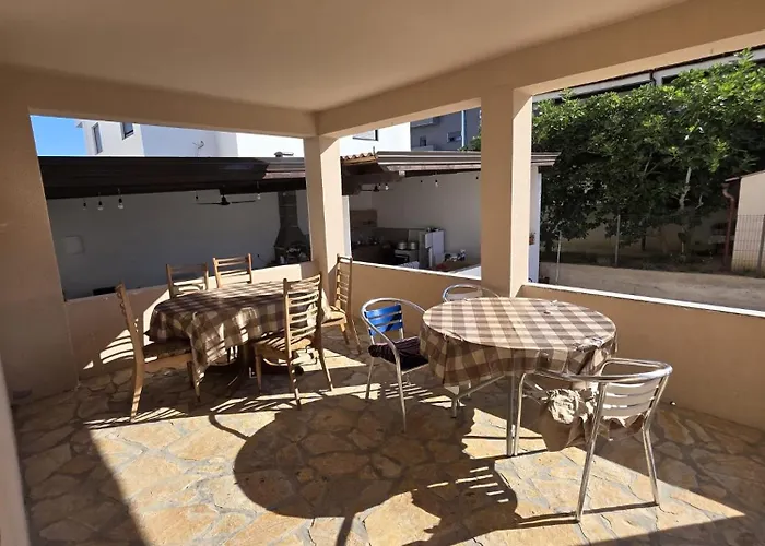 Batkoski 아파트 *